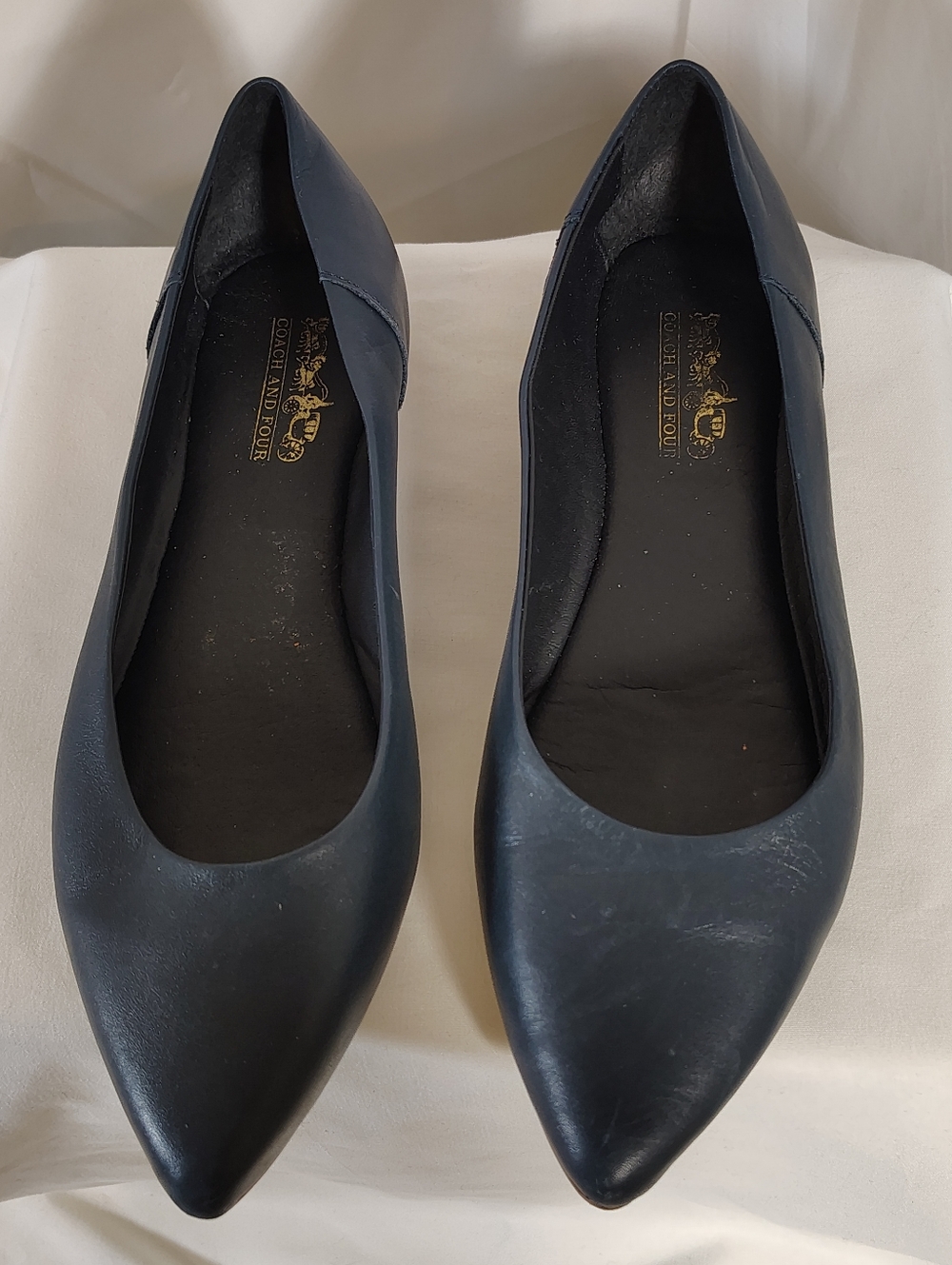 Coach Flats - Picture 2 of 6